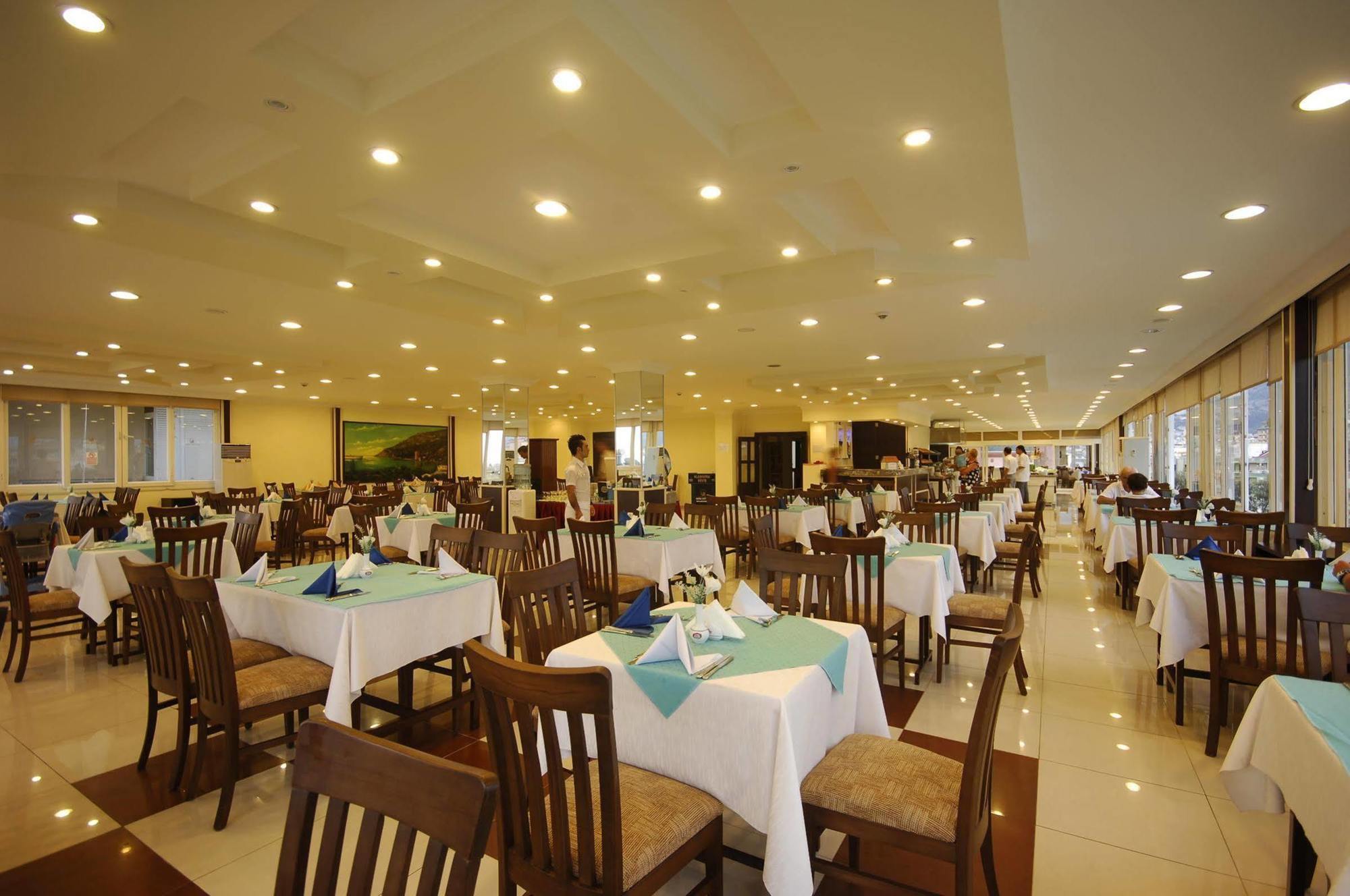 Aska Kleopatra Beste Hotel Alanya Buitenkant foto